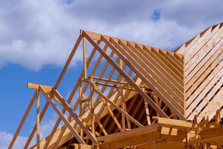 the-construction-of-wooden-roof-a-wooden-roofing-overlap-construction--768x512